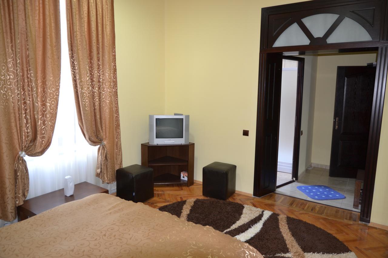 Porto Franco Residence Brăila Esterno foto