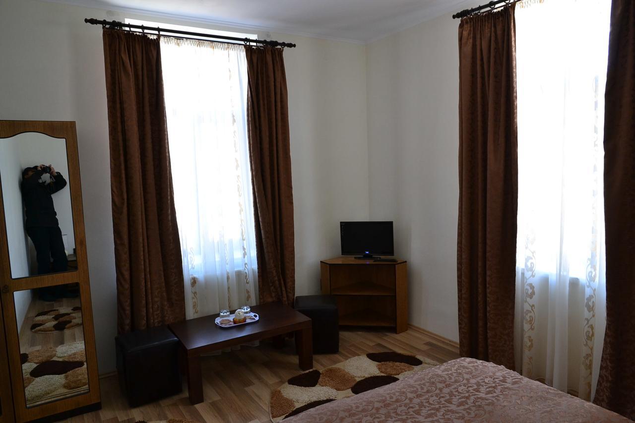Porto Franco Residence Brăila Esterno foto