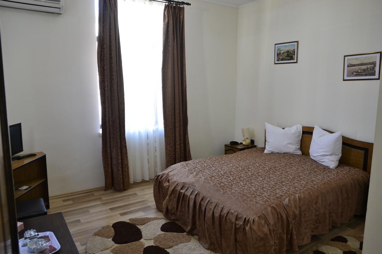 Porto Franco Residence Brăila Esterno foto