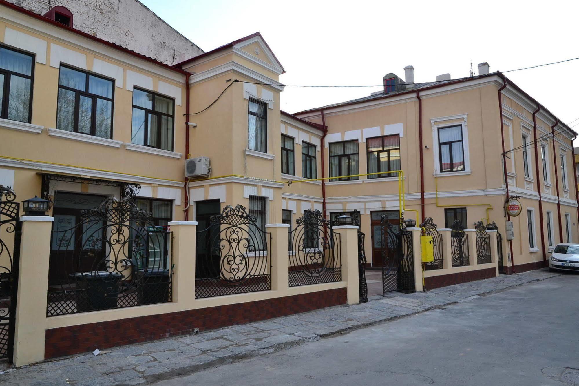 Porto Franco Residence Brăila Esterno foto