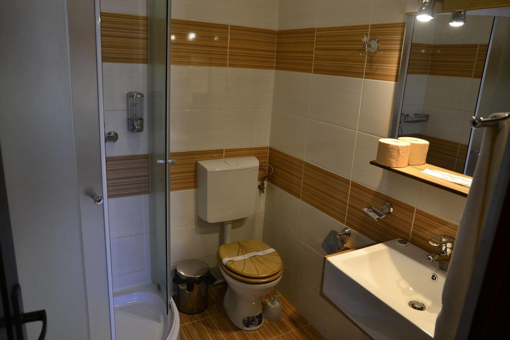Porto Franco Residence Brăila Esterno foto
