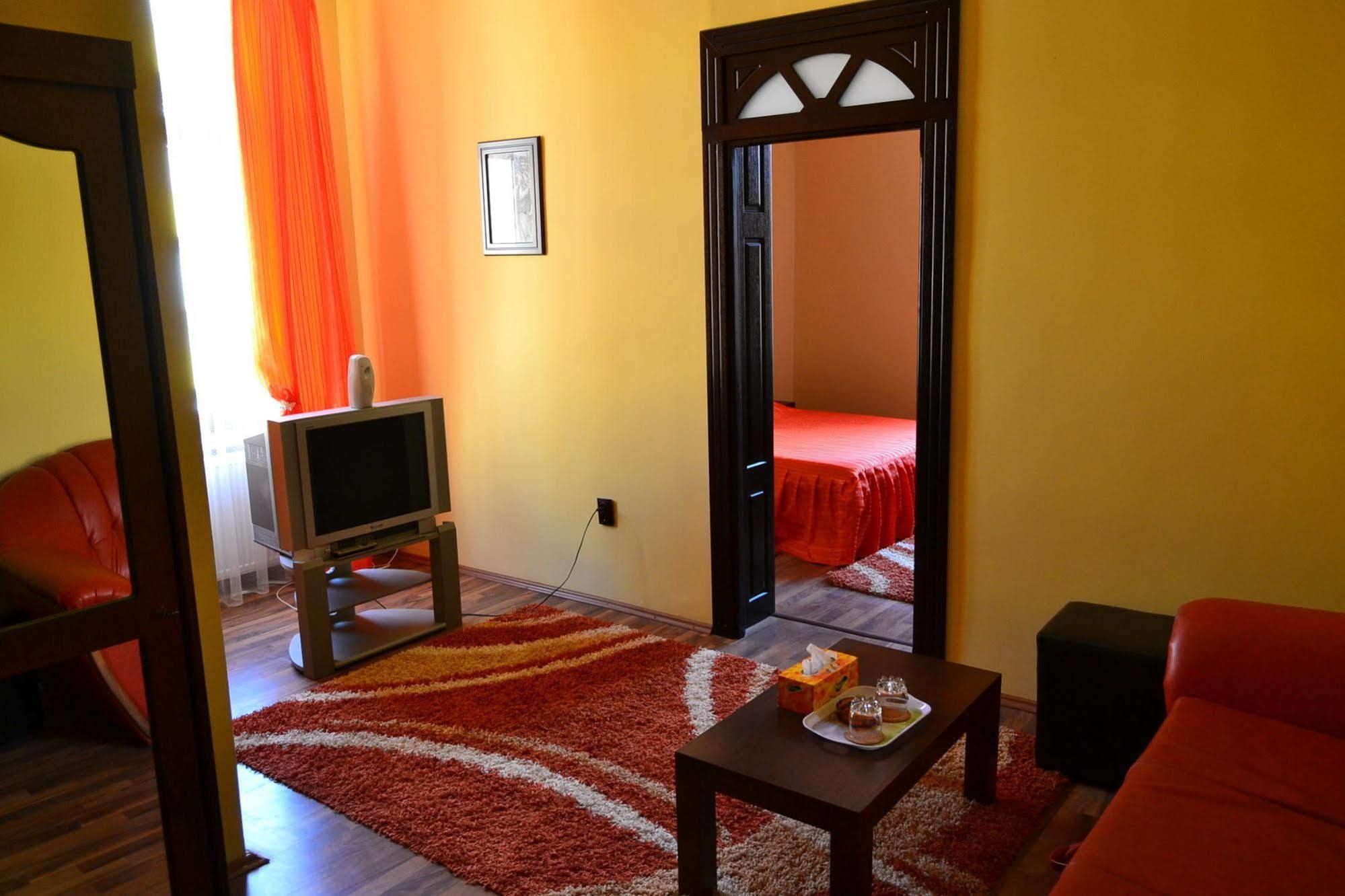 Porto Franco Residence Brăila Esterno foto