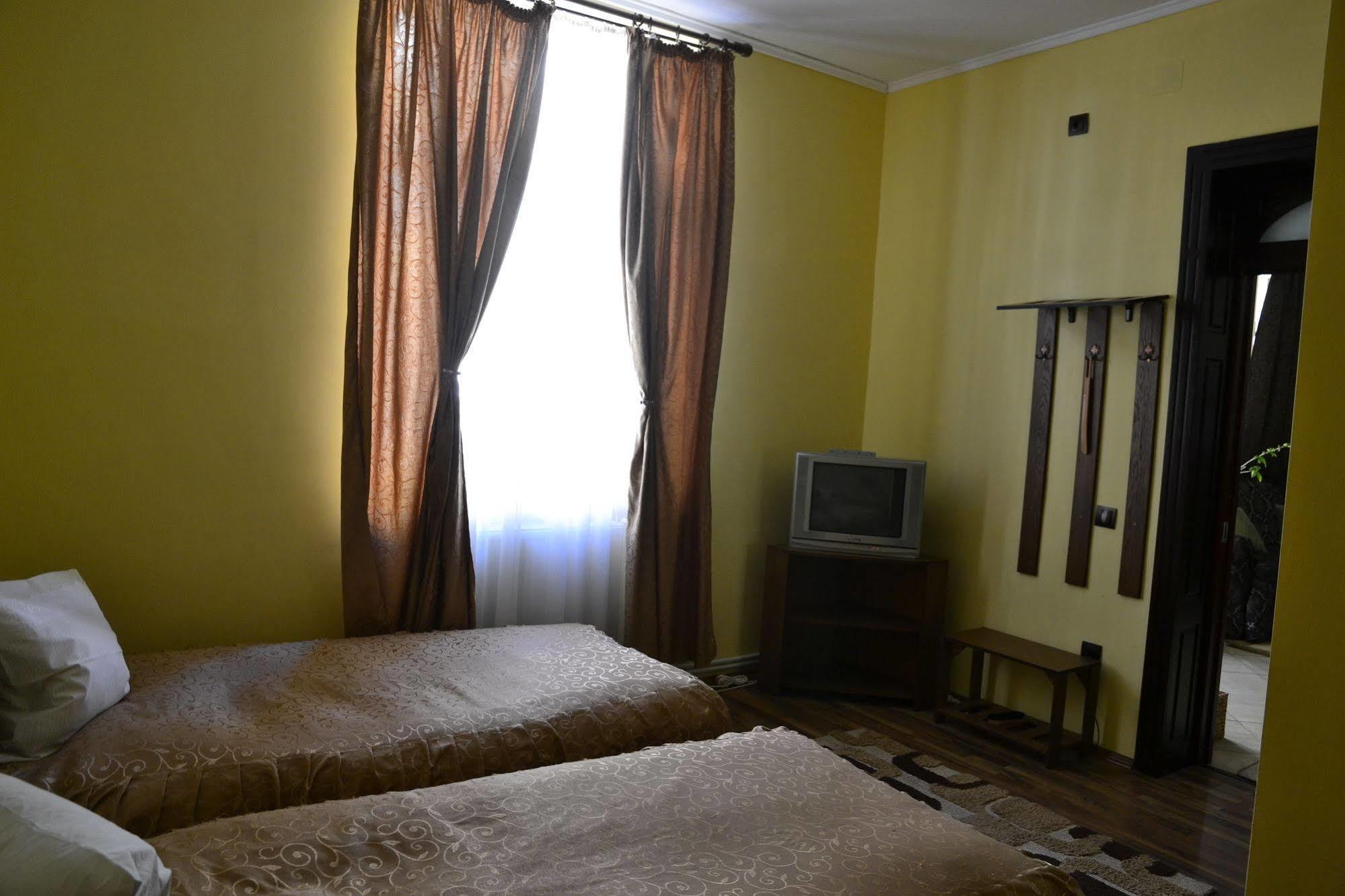 Porto Franco Residence Brăila Esterno foto