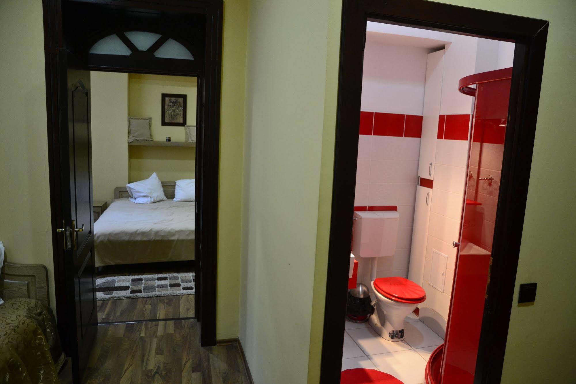 Porto Franco Residence Brăila Esterno foto